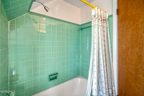 Tiny photo for 2356 Townley Road, Toledo, OH 43614 (MLS # 10006929)