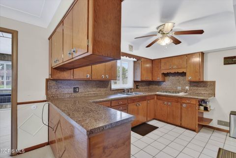 Tiny photo for 3555 Victory Avenue, Toledo, OH 43607 (MLS # 10007995)