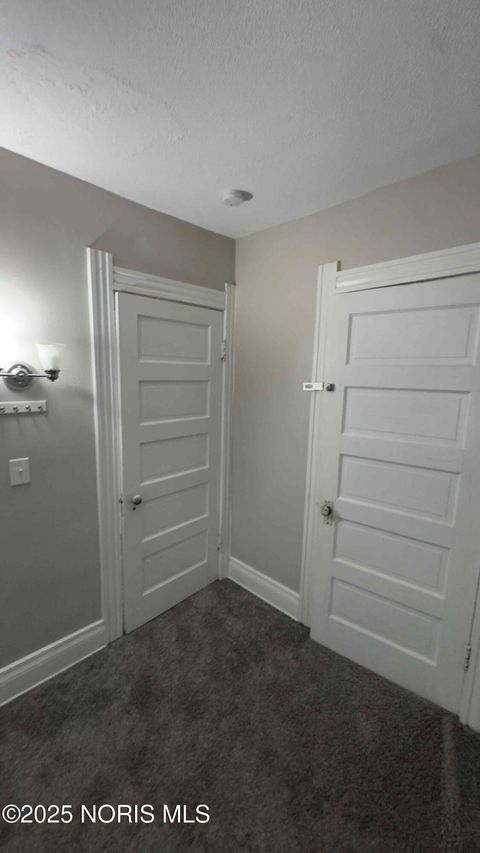 Tiny photo for 121 Machen Street, Toledo, OH 43620 (MLS # 10000795)