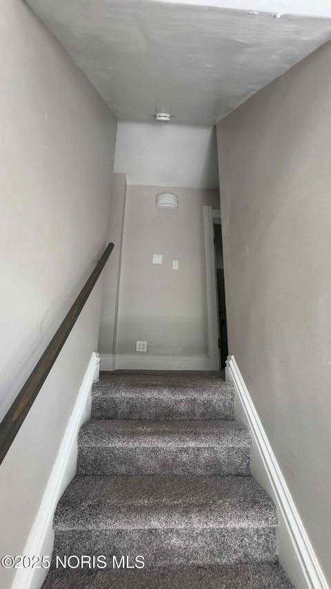 Tiny photo for 121 Machen Street, Toledo, OH 43620 (MLS # 10000795)