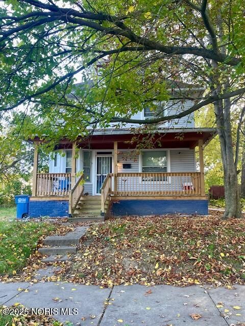 Photo of 121 Machen Street, Toledo, OH 43620 (MLS # 10000795)