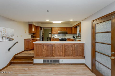 Tiny photo for 6838 Gettysburg Drive, Sylvania, OH 43560 (MLS # 10013647)