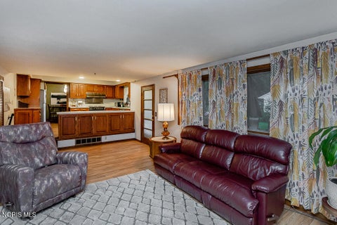 Tiny photo for 6838 Gettysburg Drive, Sylvania, OH 43560 (MLS # 10013647)