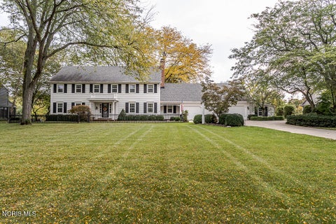 Homes For Sale - 60 Back Bay Road<br/> Bowling Green, OH 43402