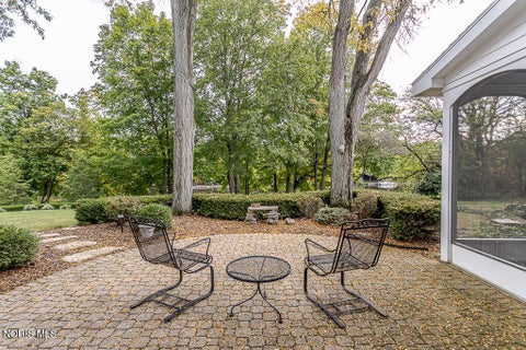 Tiny photo for 60 Back Bay Road, Bowling Green, OH 43402 (MLS # 10014295)