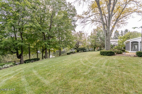 Tiny photo for 60 Back Bay Road, Bowling Green, OH 43402 (MLS # 10014295)