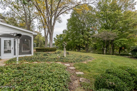 Tiny photo for 60 Back Bay Road, Bowling Green, OH 43402 (MLS # 10014295)