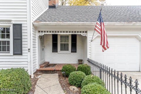 Tiny photo for 60 Back Bay Road, Bowling Green, OH 43402 (MLS # 10014295)