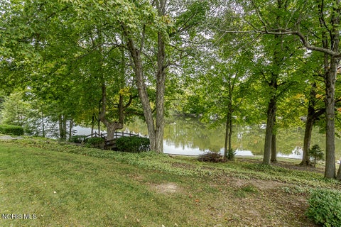 Tiny photo for 60 Back Bay Road, Bowling Green, OH 43402 (MLS # 10014295)