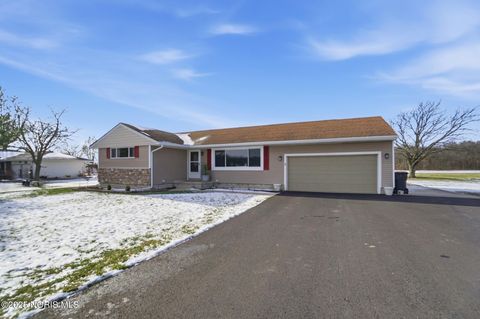 Tiny photo for 6908 Township Road 212, Findlay, OH 45840 (MLS # 10001962)