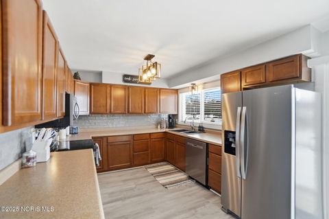 Tiny photo for 6908 Township Road 212, Findlay, OH 45840 (MLS # 10001962)