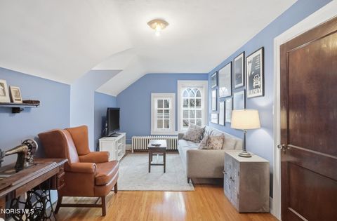 Tiny photo for 2006 Mount Vernon Avenue, Toledo, OH 43607 (MLS # 10005739)