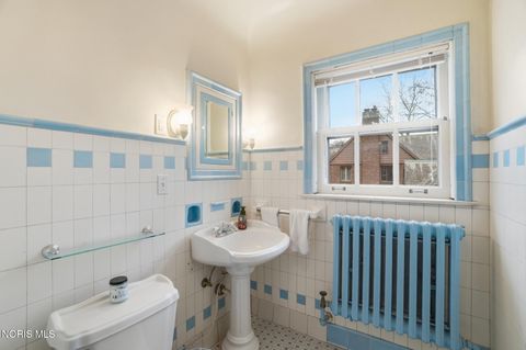 Tiny photo for 2006 Mount Vernon Avenue, Toledo, OH 43607 (MLS # 10005739)