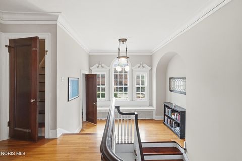 Tiny photo for 2006 Mount Vernon Avenue, Toledo, OH 43607 (MLS # 10005739)