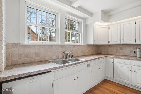 Tiny photo for 2006 Mount Vernon Avenue, Toledo, OH 43607 (MLS # 10005739)