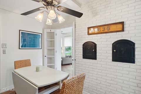 Tiny photo for 2006 Mount Vernon Avenue, Toledo, OH 43607 (MLS # 10005739)