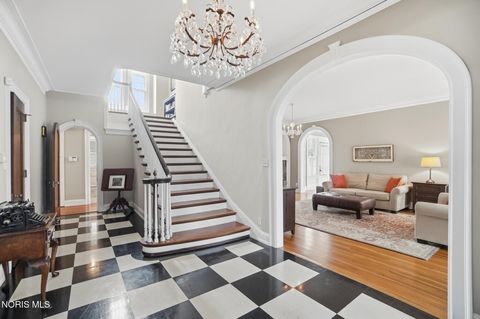 Tiny photo for 2006 Mount Vernon Avenue, Toledo, OH 43607 (MLS # 10005739)