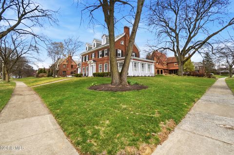 Tiny photo for 2006 Mount Vernon Avenue, Toledo, OH 43607 (MLS # 10005739)