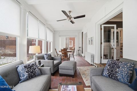 Tiny photo for 2006 Mount Vernon Avenue, Toledo, OH 43607 (MLS # 10005739)