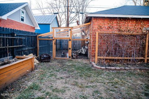 Tiny photo for 409 N Main Street, North Baltimore, OH 45872 (MLS # 10005957)