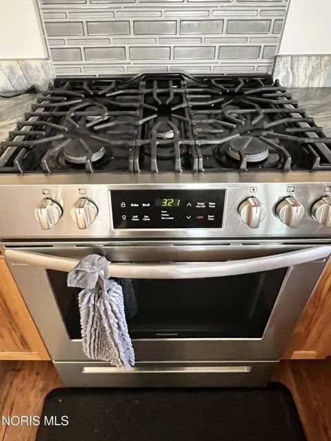 Tiny photo for 395 Powell Drive, Arlington, OH 45814 (MLS # 10005457)