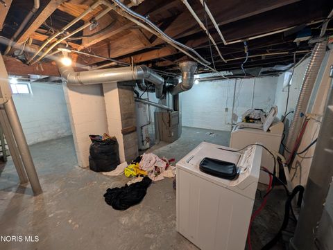 Tiny photo for 4037 Packard Road, Toledo, OH 43612 (MLS # 10007783)