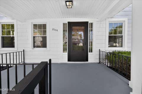 Tiny photo for 2004 Calumet Avenue, Toledo, OH 43607 (MLS # 10012339)