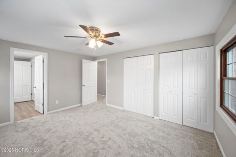 Tiny photo for 1978 Sunnylawn Drive, Toledo, OH 43614 (MLS # 10002485)