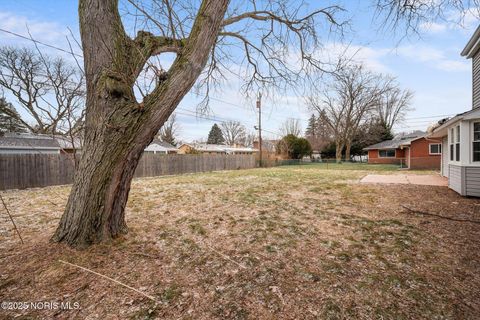 Tiny photo for 1978 Sunnylawn Drive, Toledo, OH 43614 (MLS # 10002485)