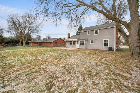 Tiny photo for 1978 Sunnylawn Drive, Toledo, OH 43614 (MLS # 10002485)