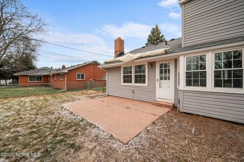 Tiny photo for 1978 Sunnylawn Drive, Toledo, OH 43614 (MLS # 10002485)