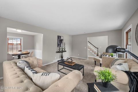 Tiny photo for 1978 Sunnylawn Drive, Toledo, OH 43614 (MLS # 10002485)