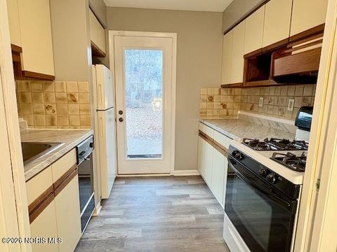 Tiny photo for 3123 Corydon Drive, Toledo, OH 43613 (MLS # 10003205)