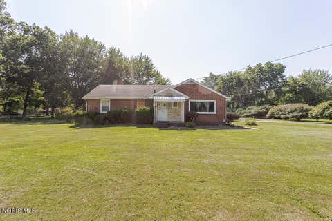 Photo of 931 Harrow Road, Toledo, OH 43615 (MLS # 10010386)