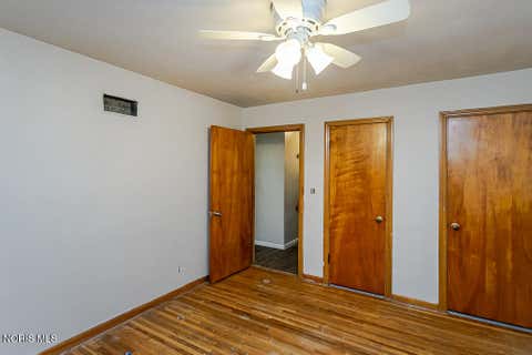 Tiny photo for 931 Harrow Road, Toledo, OH 43615 (MLS # 10010386)