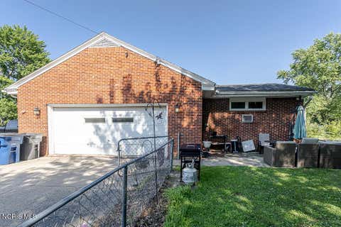 Tiny photo for 931 Harrow Road, Toledo, OH 43615 (MLS # 10010386)