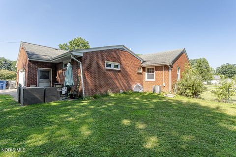 Tiny photo for 931 Harrow Road, Toledo, OH 43615 (MLS # 10010386)