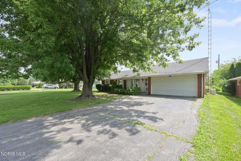 Tiny photo for 117 Tyler Drive, Walbridge, OH 43465 (MLS # 10010845)