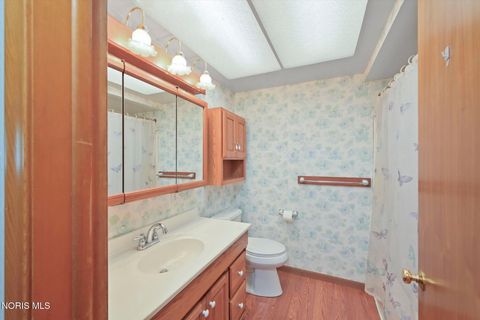 Tiny photo for 117 Tyler Drive, Walbridge, OH 43465 (MLS # 10010845)