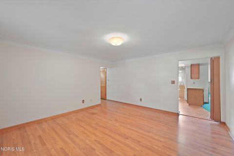 Tiny photo for 117 Tyler Drive, Walbridge, OH 43465 (MLS # 10010845)