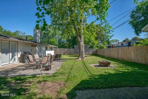 Tiny photo for 2930 Wicklow Road, Toledo, OH 43606 (MLS # 10009239)