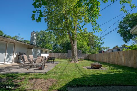 Tiny photo for 2930 Wicklow Road, Toledo, OH 43606 (MLS # 10009239)