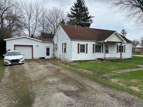 Photo of 119 S 2nd Street, Portage, OH 43451 (MLS # 10006102)