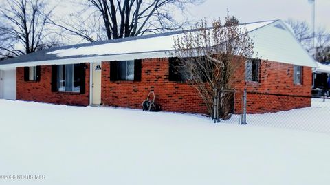 Photo of 411 Danesmoor Road, Holland, OH 43528 (MLS # 10003522)