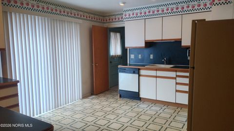 Tiny photo for 411 Danesmoor Road, Holland, OH 43528 (MLS # 10003522)