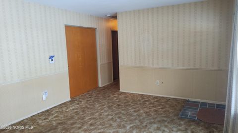 Tiny photo for 411 Danesmoor Road, Holland, OH 43528 (MLS # 10003522)