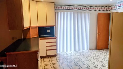 Tiny photo for 411 Danesmoor Road, Holland, OH 43528 (MLS # 10003522)