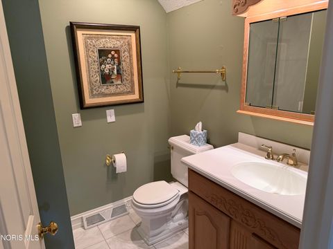 Tiny photo for 653 S Main Street, Swanton, OH 43558 (MLS # 10008947)