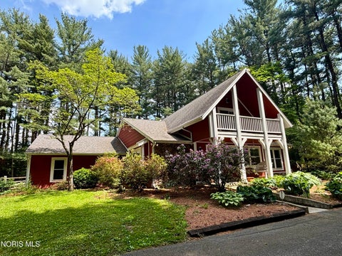 Photo of 653 S Main Street, Swanton, OH 43558 (MLS # 10008947)