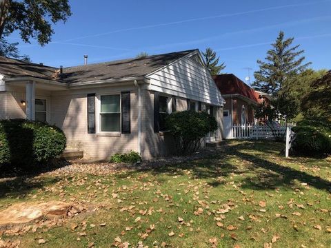 Photo of 4604 Imperial Drive #Left, Toledo, OH 43623 (MLS # 10003264)